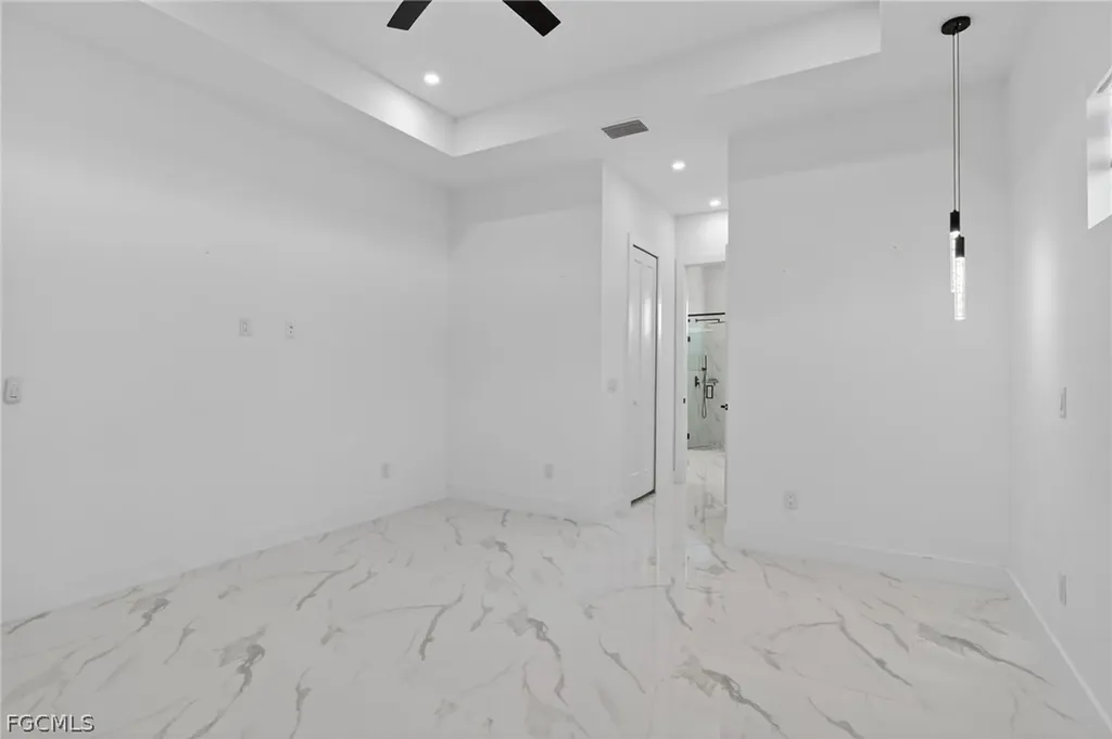 1617 NE 12th Street Cape Coral FL 33909