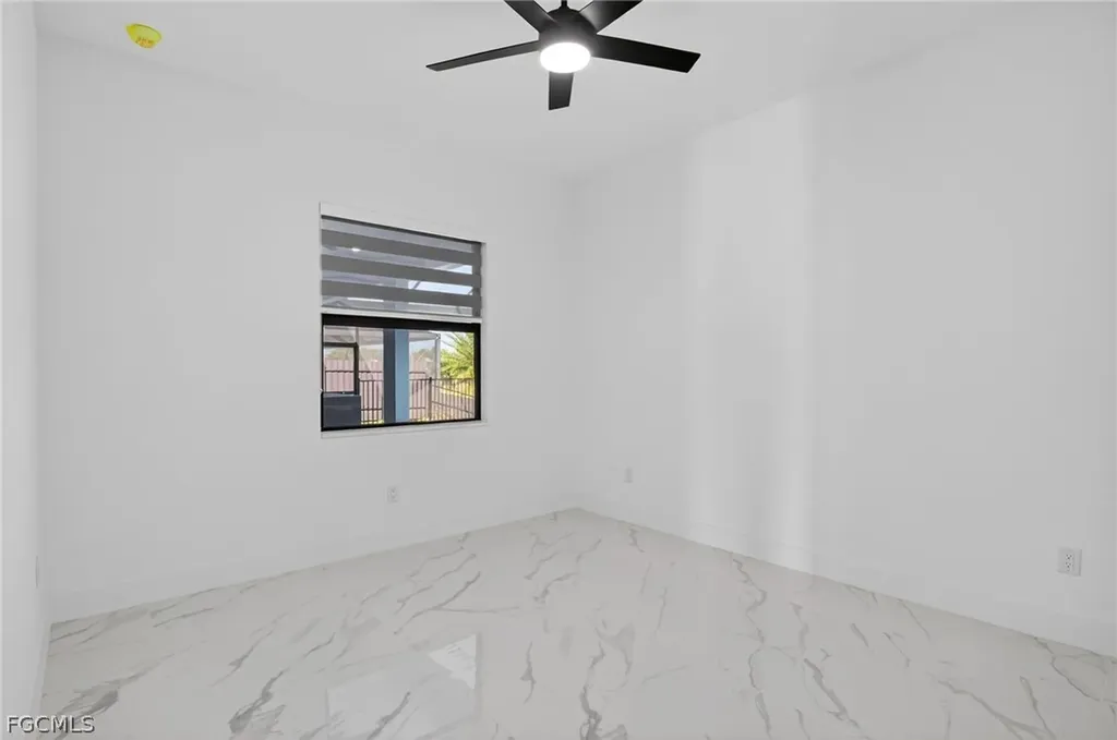 1617 NE 12th Street Cape Coral FL 33909