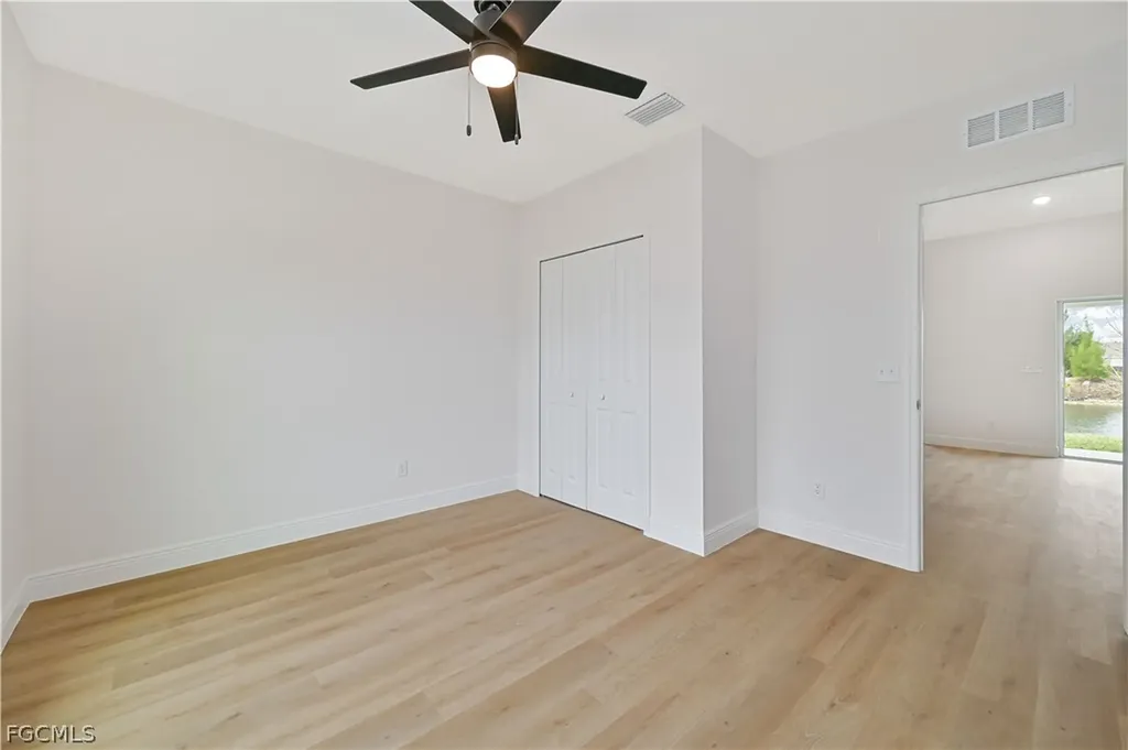 2043 NE 42nd Street Cape Coral FL 33909
