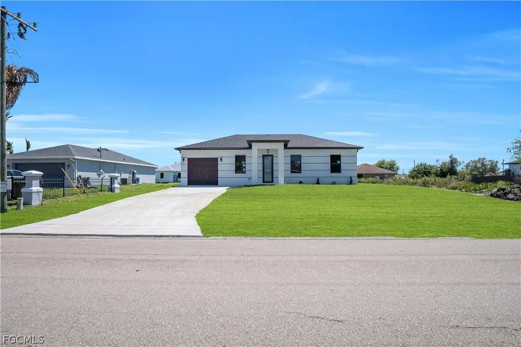 2715 59th Street W Lehigh Acres FL 33971