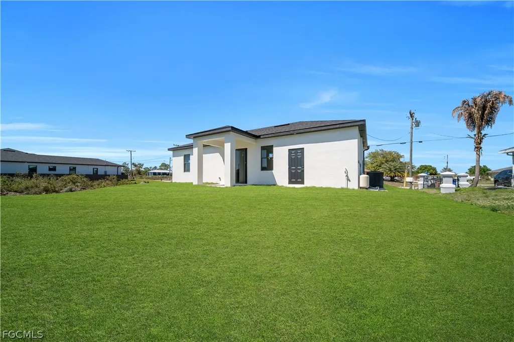 2715 59th Street W Lehigh Acres FL 33971