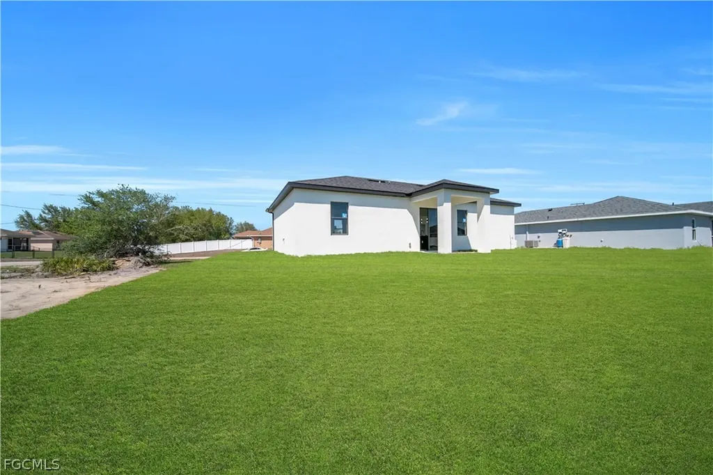 2715 59th Street W Lehigh Acres FL 33971