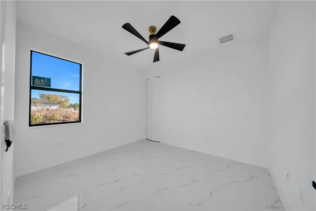 4623 Elaine Avenue N Lehigh Acres FL 33971