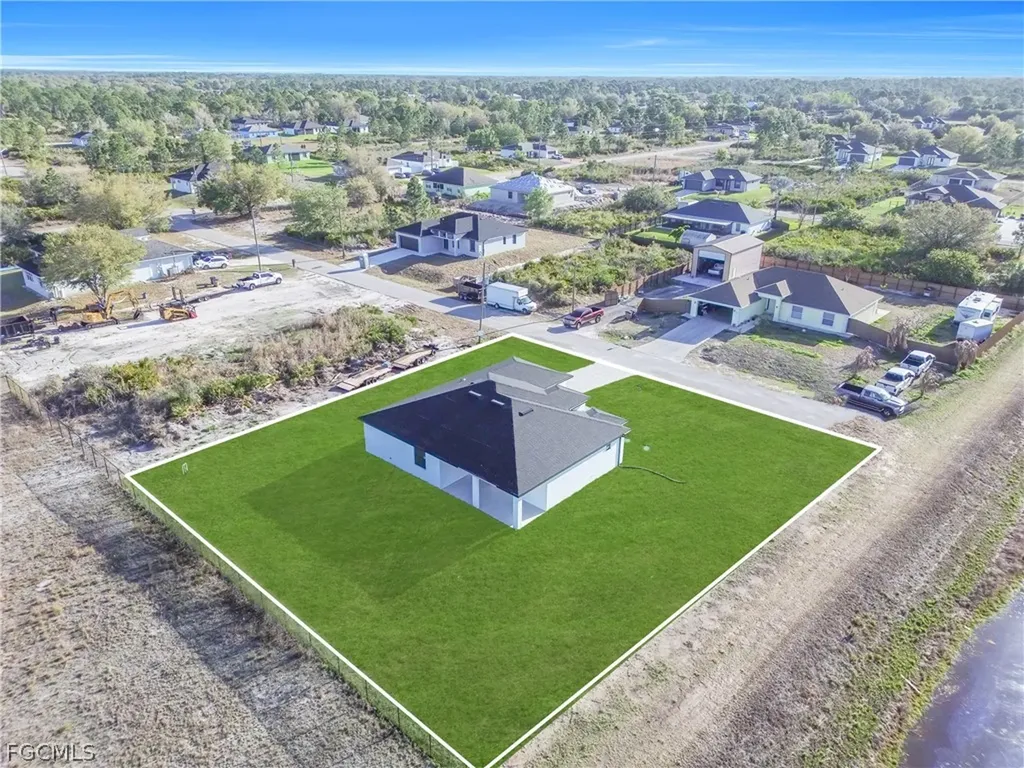 4623 Elaine Avenue N Lehigh Acres FL 33971