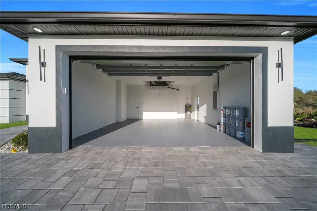 4623 Elaine Avenue N Lehigh Acres FL 33971