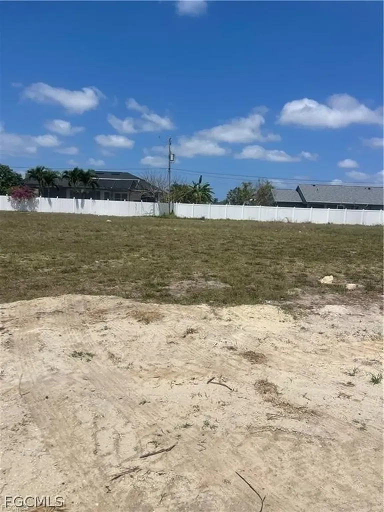 2128 NE 15th Avenue Cape Coral FL 33909