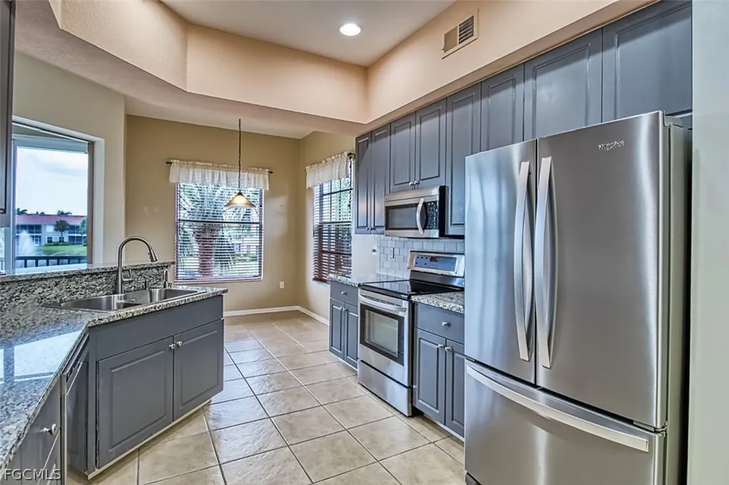 9205 Belleza Way Fort Myers FL 33908