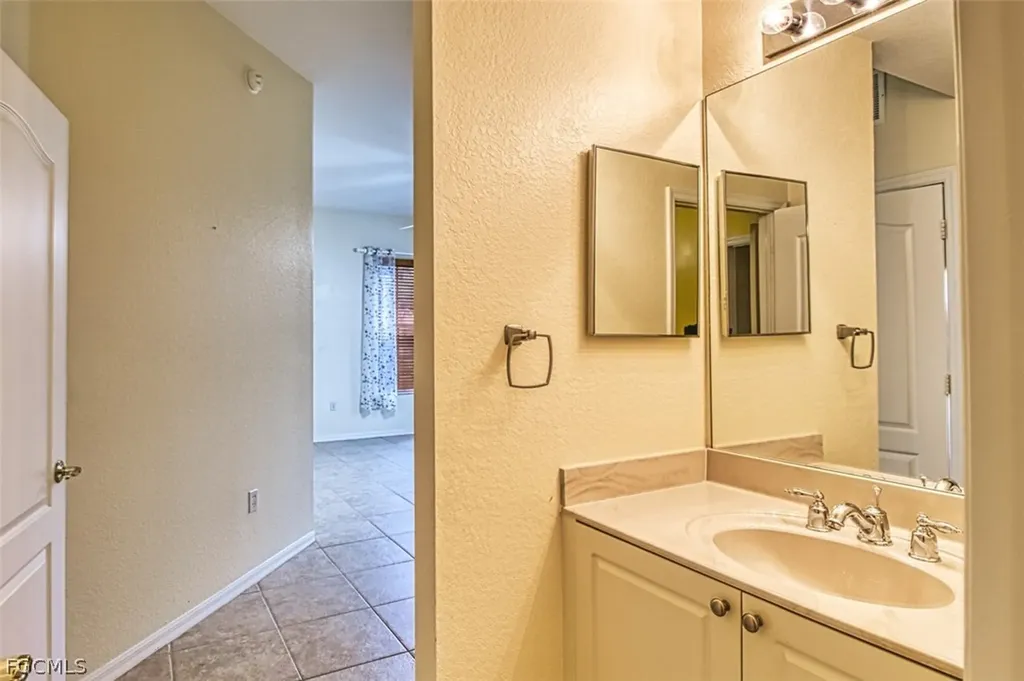 9205 Belleza Way Fort Myers FL 33908