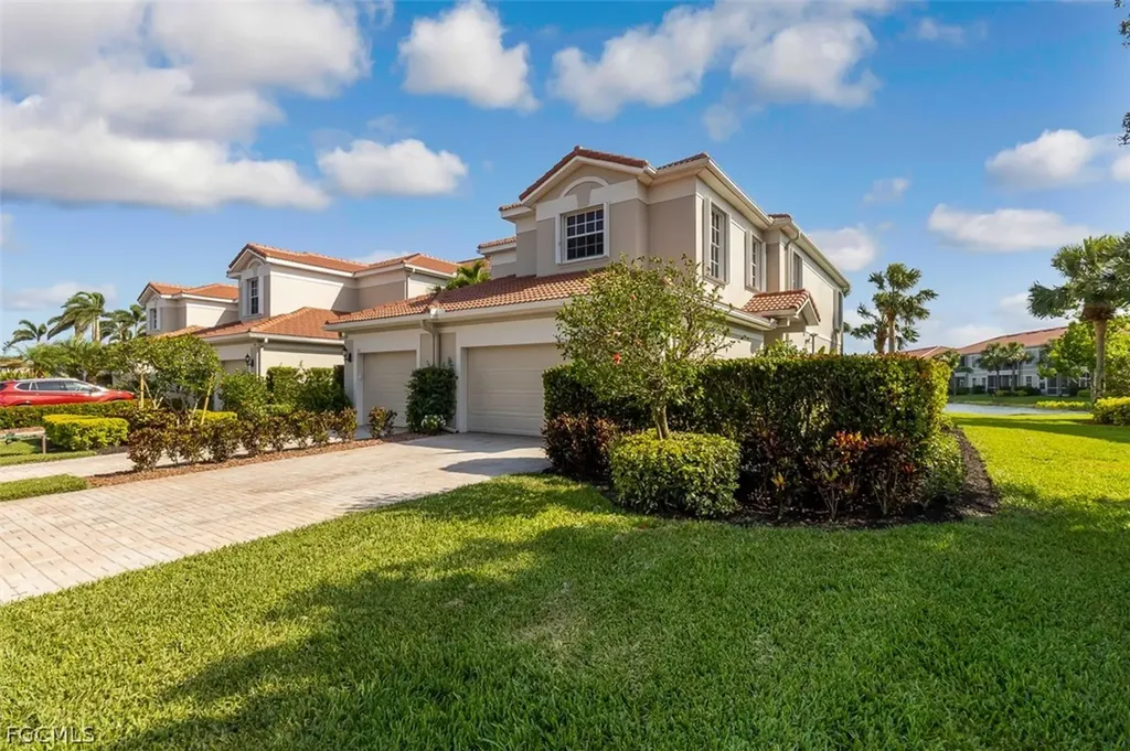 9205 Belleza Way Fort Myers FL 33908