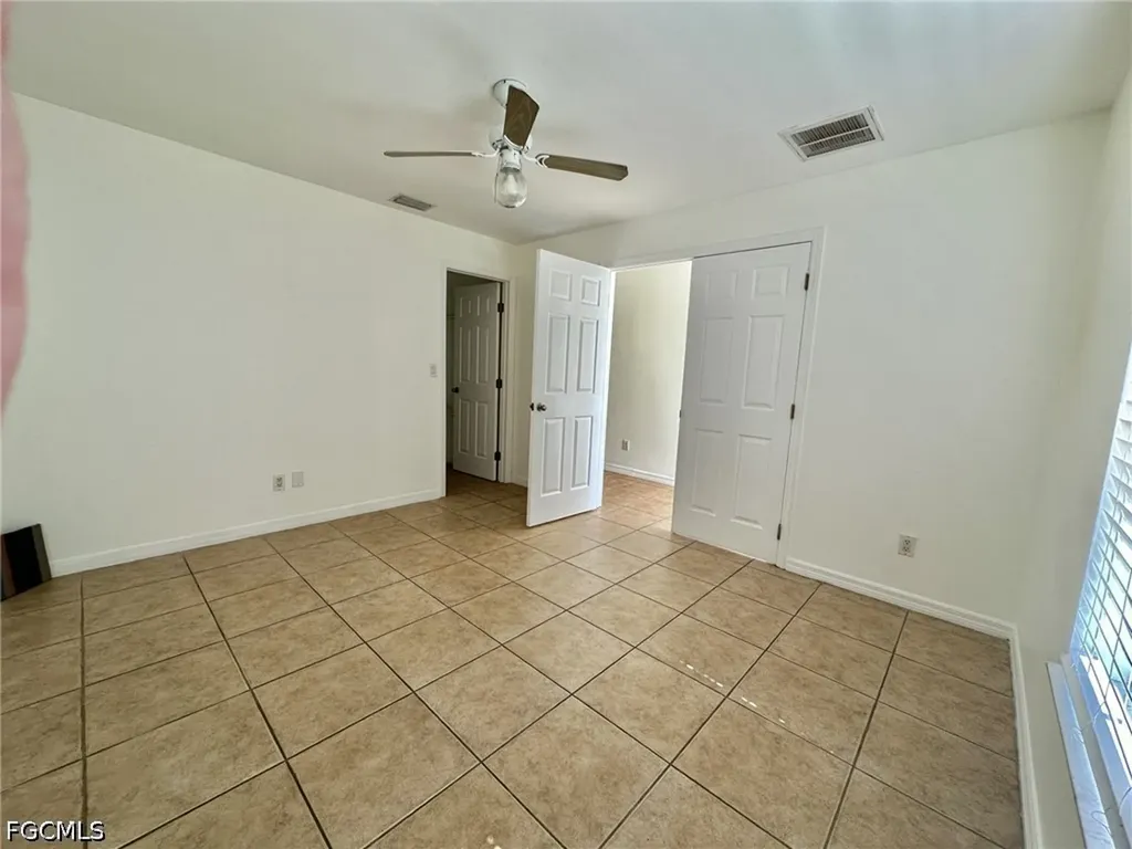 4317 SW Santa Barbara Place Cape Coral FL 33914