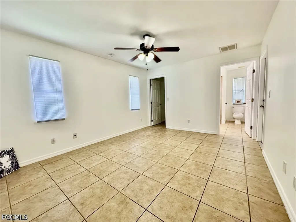 4317 SW Santa Barbara Place Cape Coral FL 33914