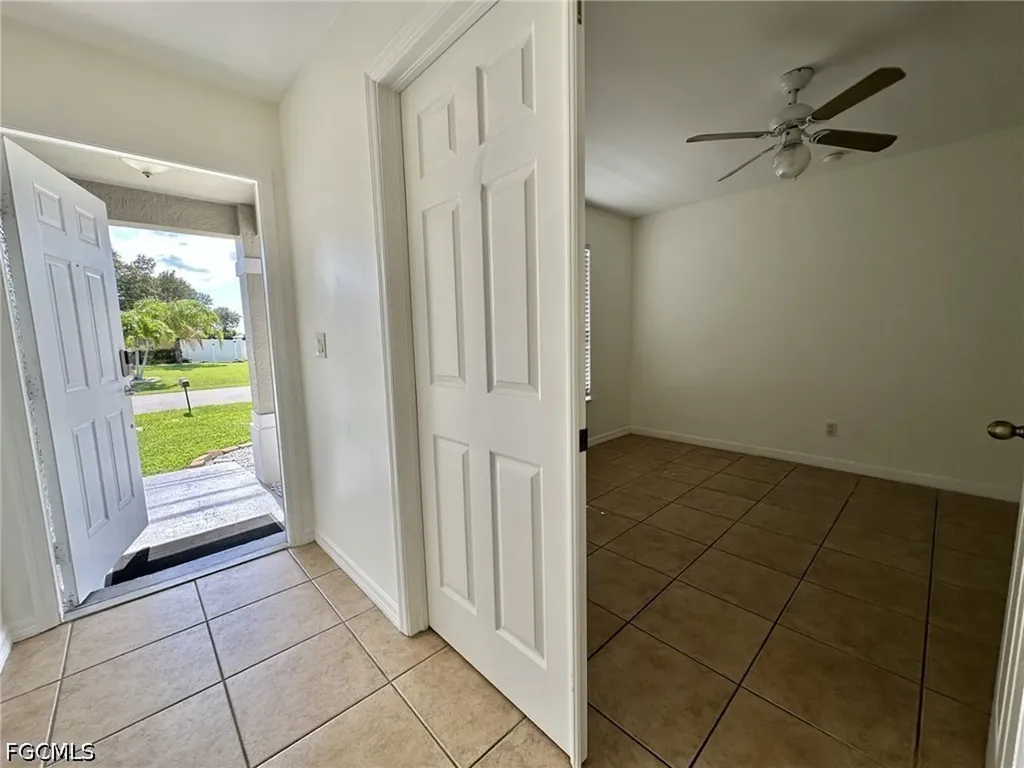 4317 SW Santa Barbara Place Cape Coral FL 33914