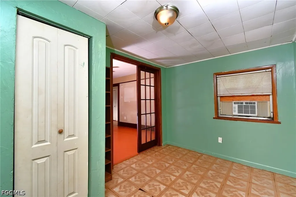 3381 Edgewood Avenue Fort Myers FL 33916