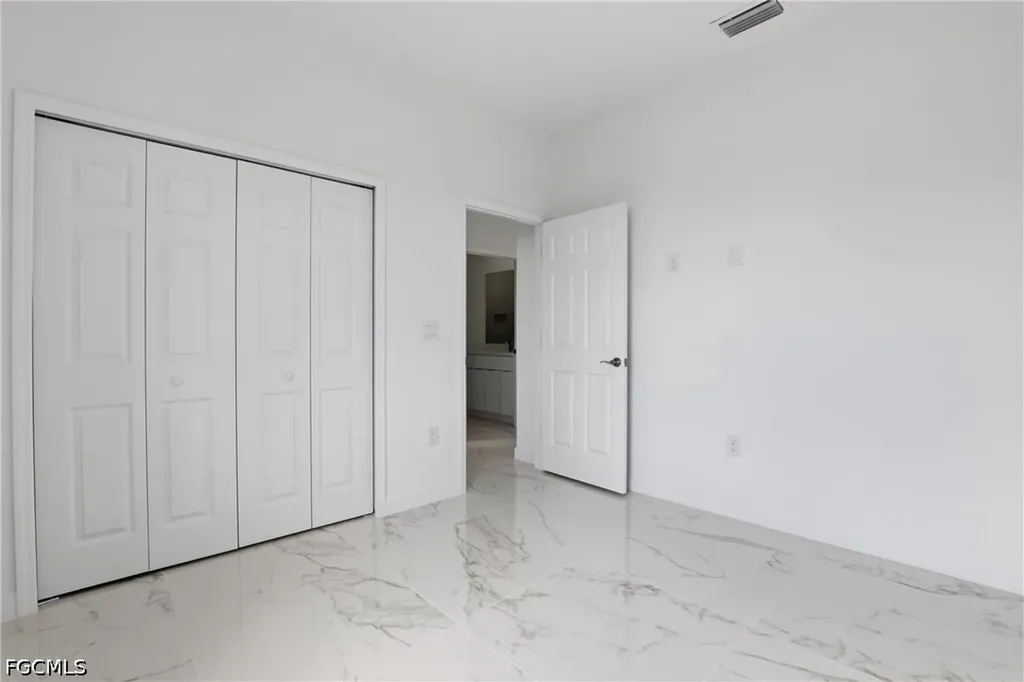 4109 17th Street SW Lehigh Acres FL 33976