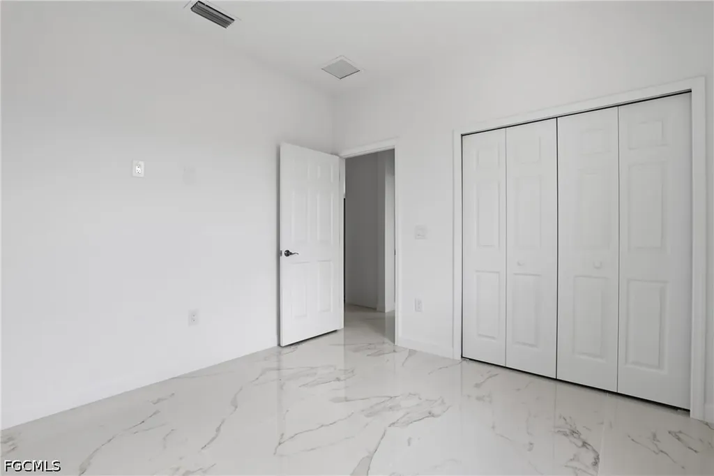 4109 17th Street SW Lehigh Acres FL 33976