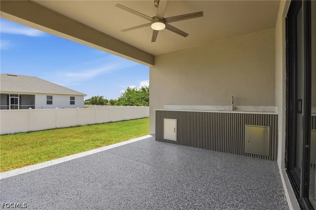 4109 17th Street SW Lehigh Acres FL 33976