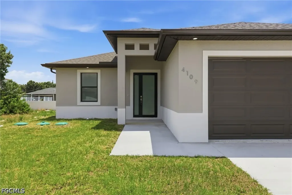4109 17th Street SW Lehigh Acres FL 33976