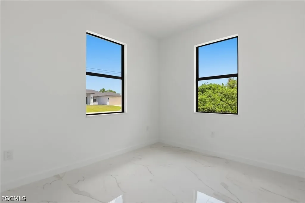 4109 17th Street SW Lehigh Acres FL 33976