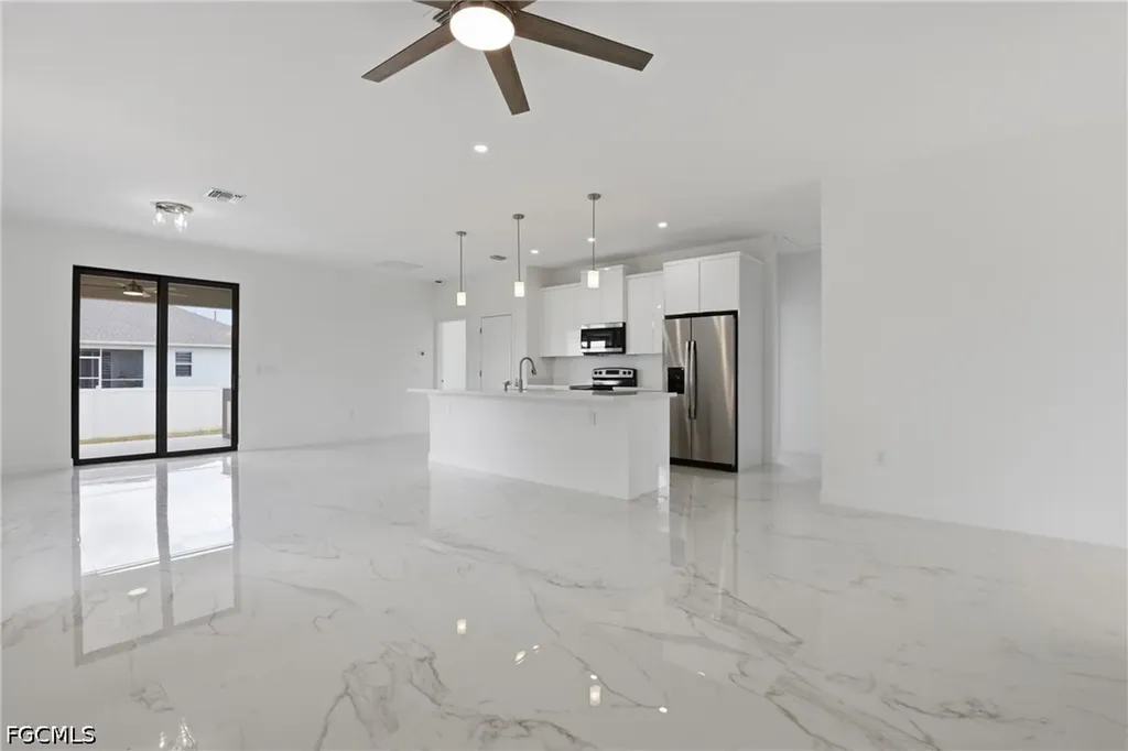 4109 17th Street SW Lehigh Acres FL 33976
