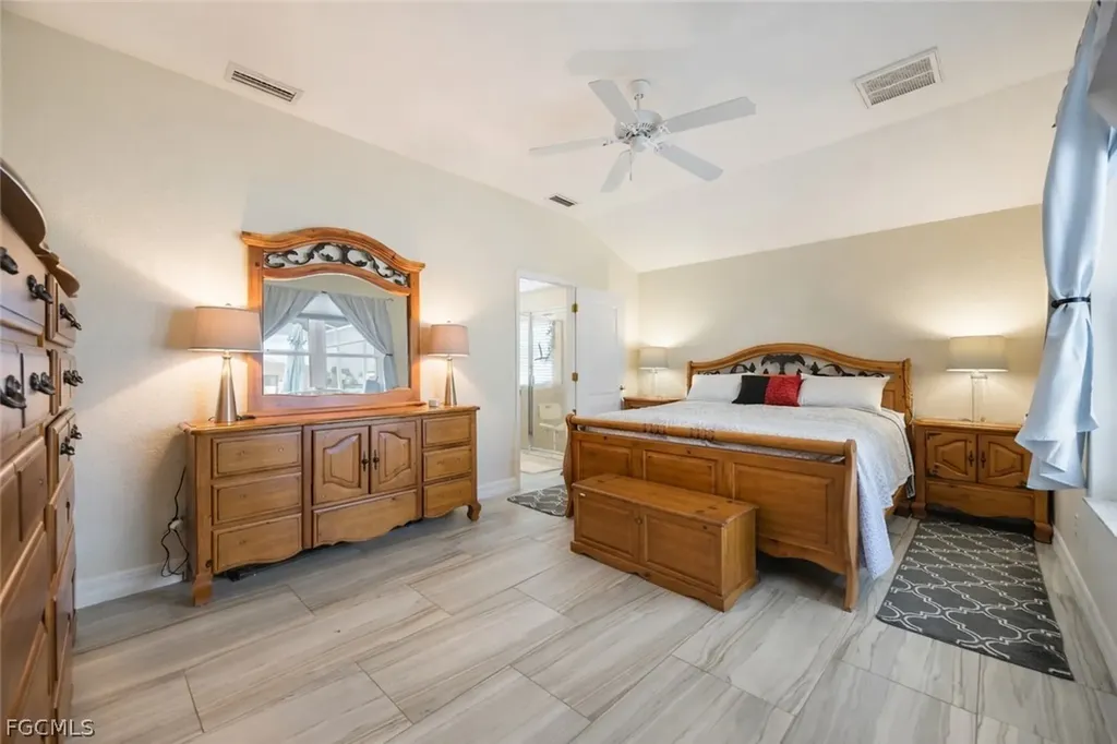 2415 NE 22nd Avenue Cape Coral FL 33909