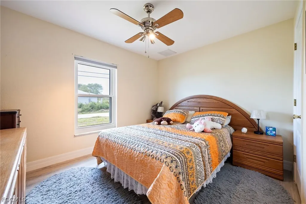 2415 NE 22nd Avenue Cape Coral FL 33909