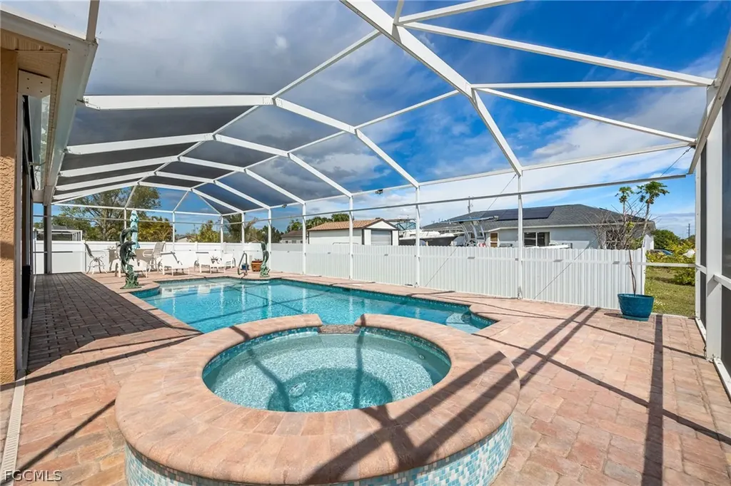 2415 NE 22nd Avenue Cape Coral FL 33909
