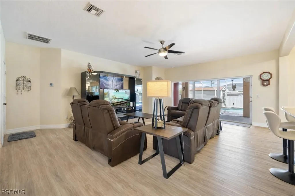 2415 NE 22nd Avenue Cape Coral FL 33909