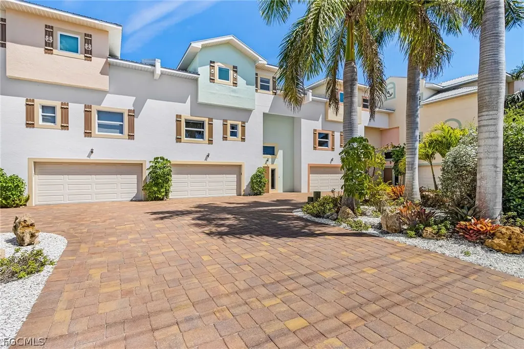 3100 Stringfellow Road St. James City FL 33956