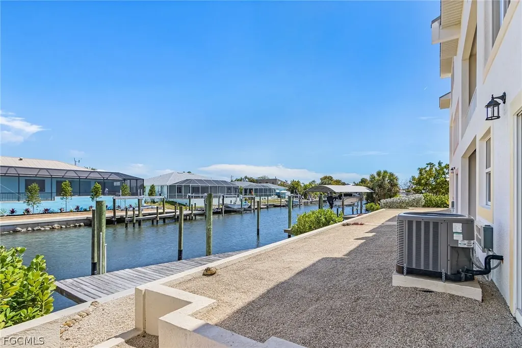 3100 Stringfellow Road St. James City FL 33956
