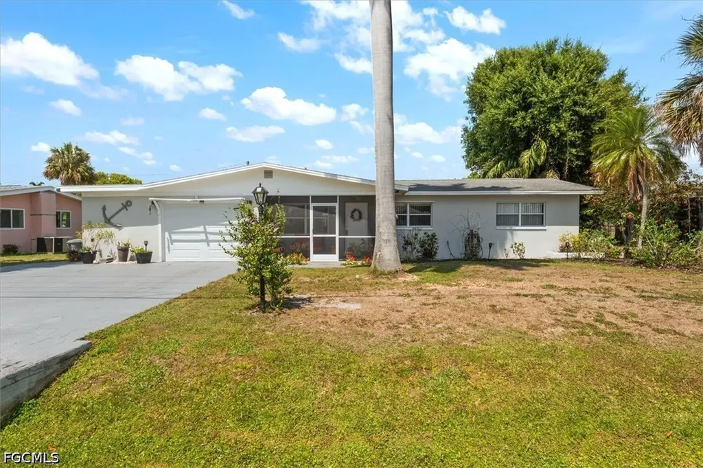 162 Brooks Road North Fort Myers FL 33917