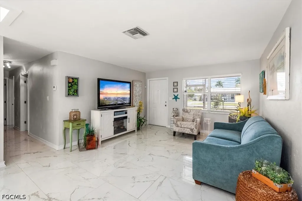 162 Brooks Road North Fort Myers FL 33917