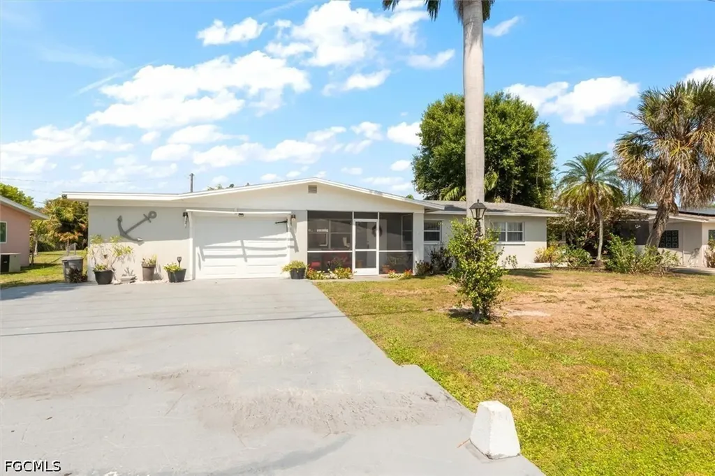 162 Brooks Road North Fort Myers FL 33917