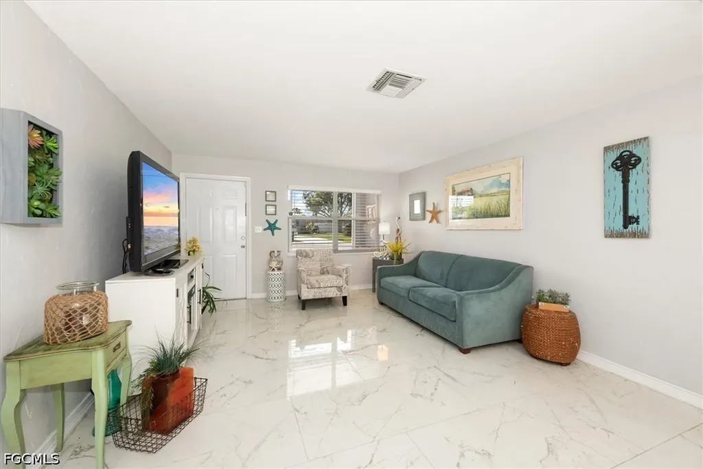 162 Brooks Road North Fort Myers FL 33917