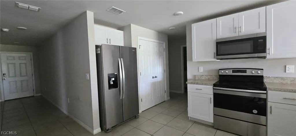 3615 6th Street SW Lehigh Acres FL 33976
