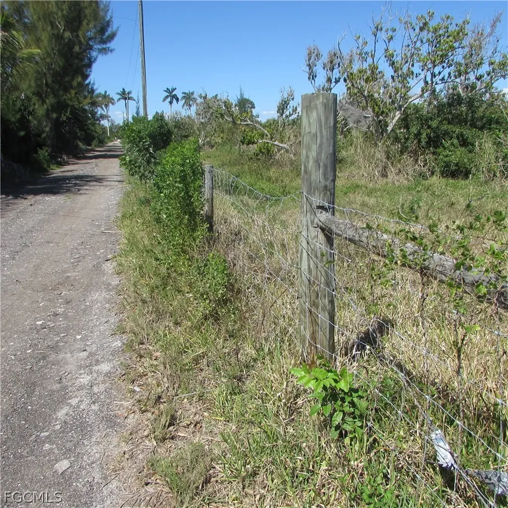 13171 Samadani Lane Bokeelia FL 33922