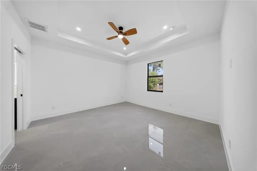 205 E 15th Street Lehigh Acres FL 33972