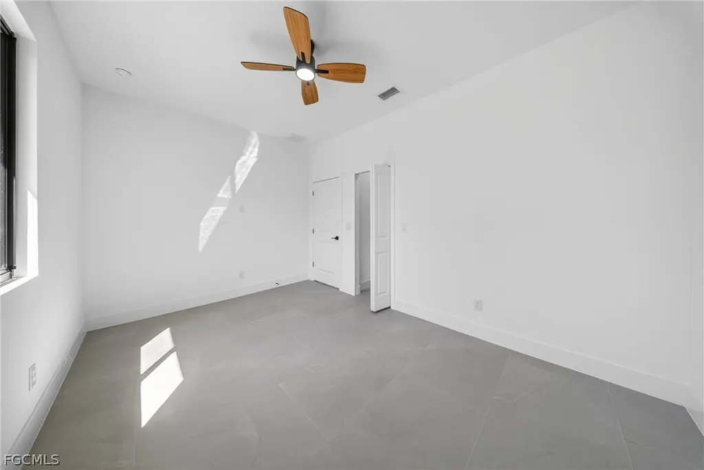 205 E 15th Street Lehigh Acres FL 33972
