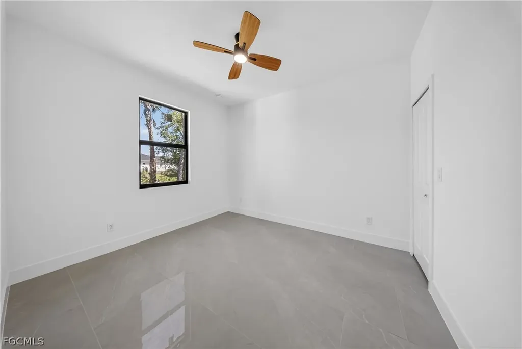 205 E 15th Street Lehigh Acres FL 33972