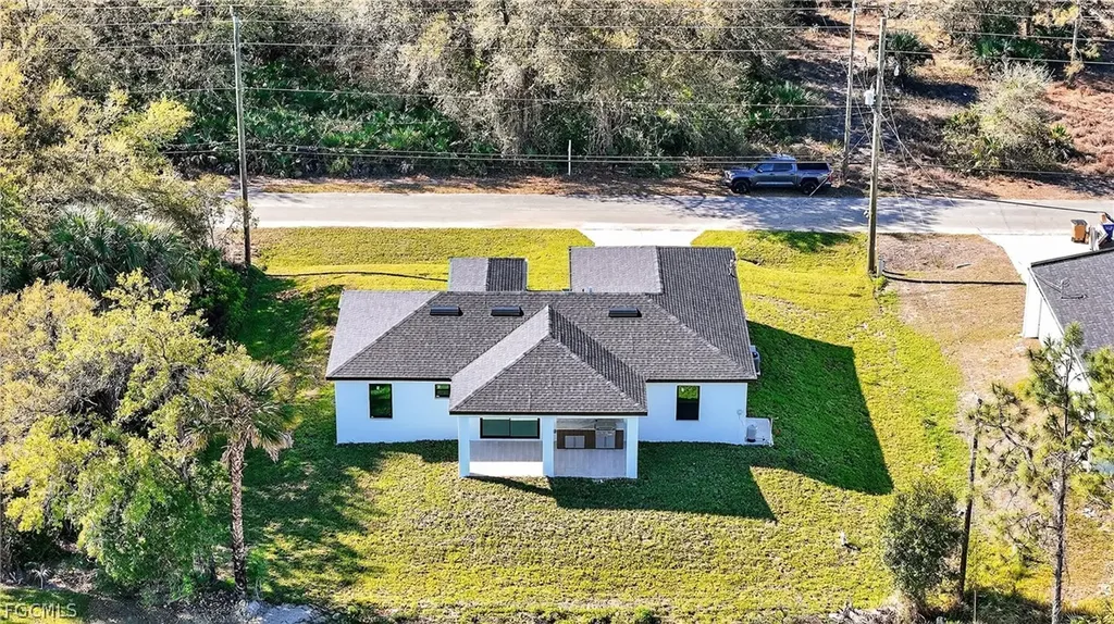 205 E 15th Street Lehigh Acres FL 33972