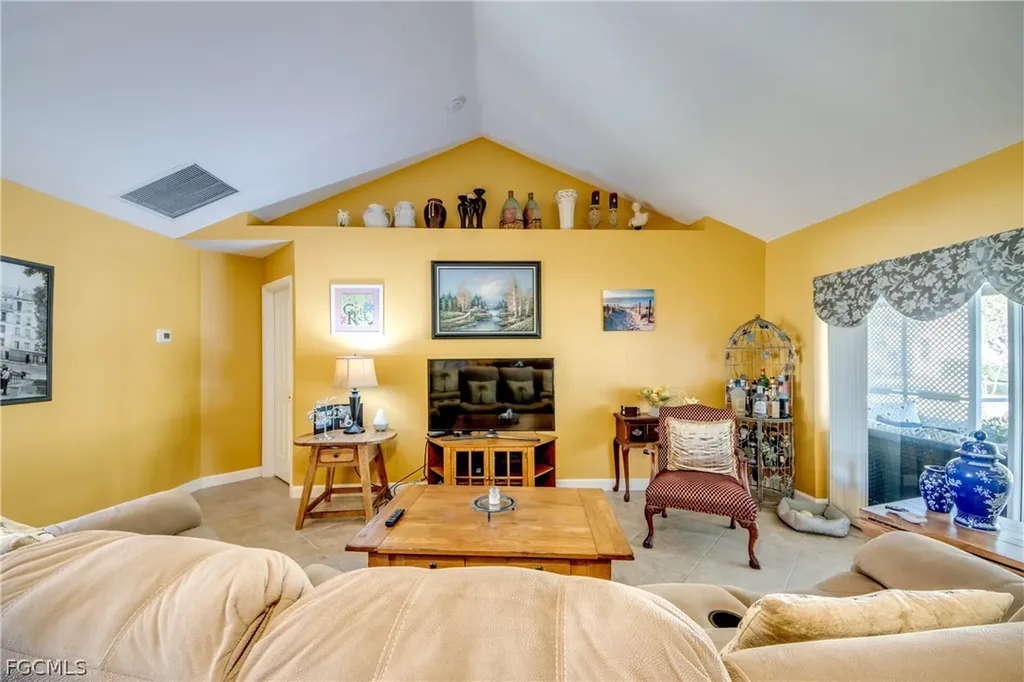 521 SW 52nd Street Cape Coral FL 33914