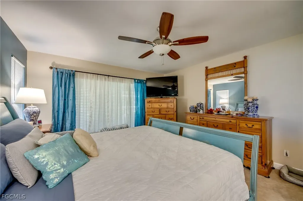 521 SW 52nd Street Cape Coral FL 33914