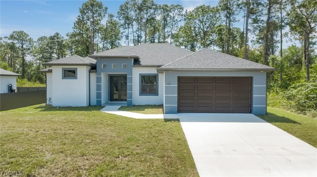 872 Spaulding Street E Lehigh Acres FL 33974