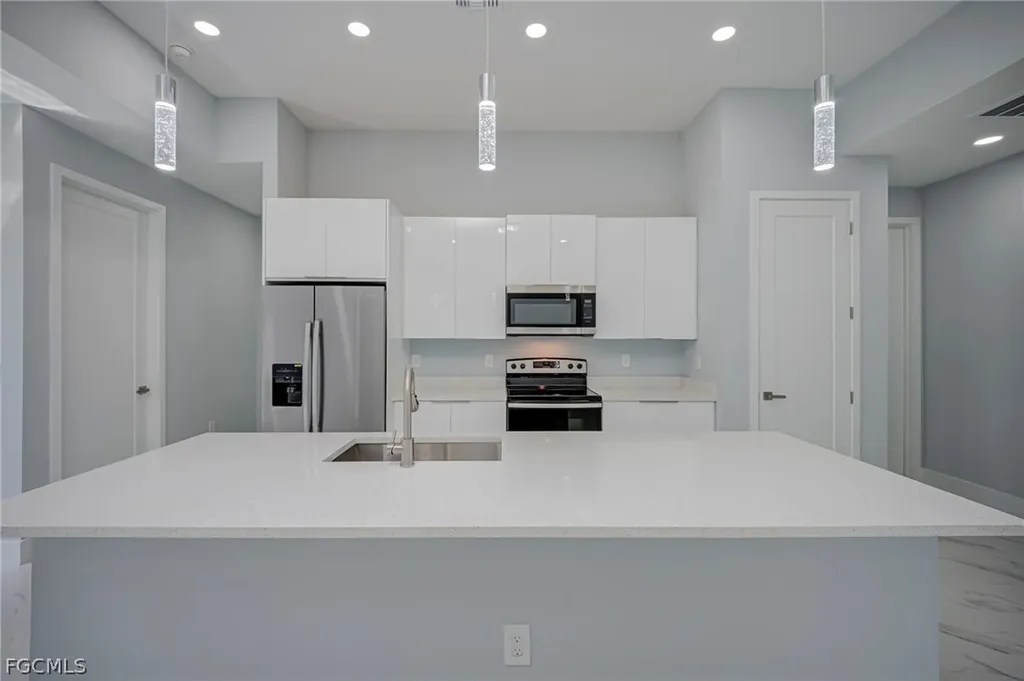 872 Spaulding Street E Lehigh Acres FL 33974