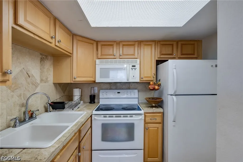 3265 Royal Canadian Trace Fort Myers FL 33907