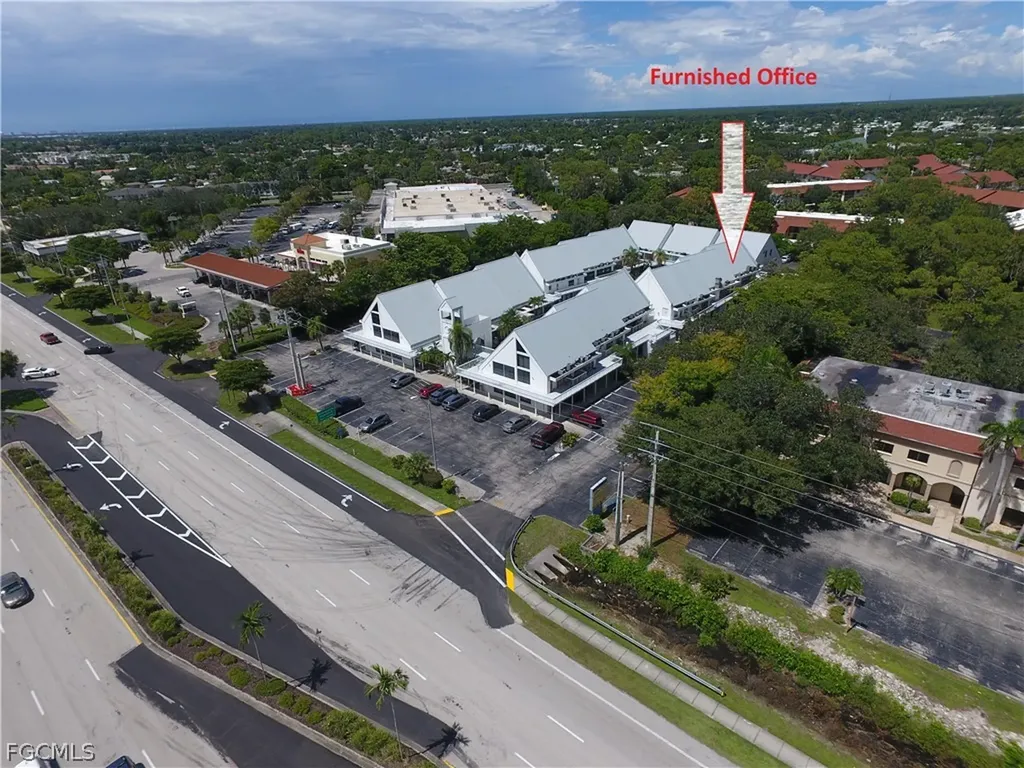 5057 Tamiami Trail E Naples FL 34113