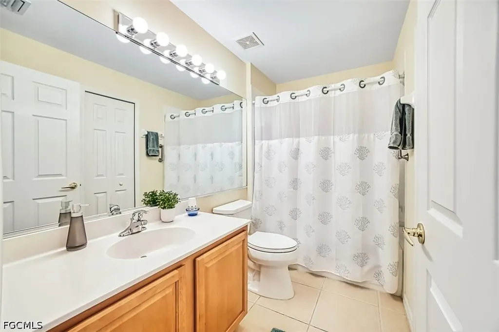 10135 Colonial Country Club Boulevard Fort Myers FL 33913