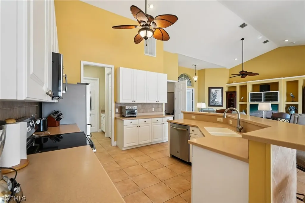 1019 NW 42nd Place Cape Coral FL 33993