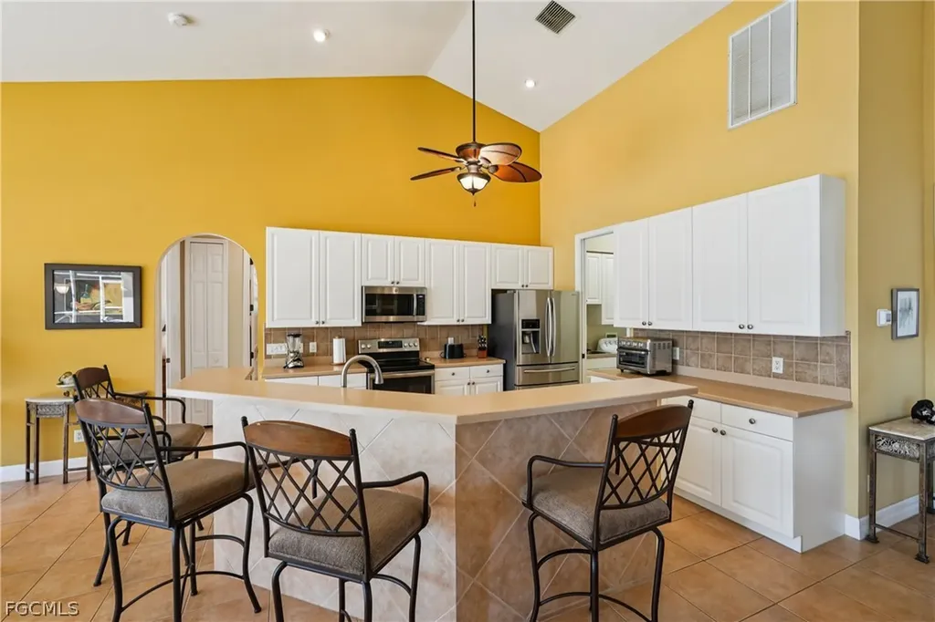 1019 NW 42nd Place Cape Coral FL 33993