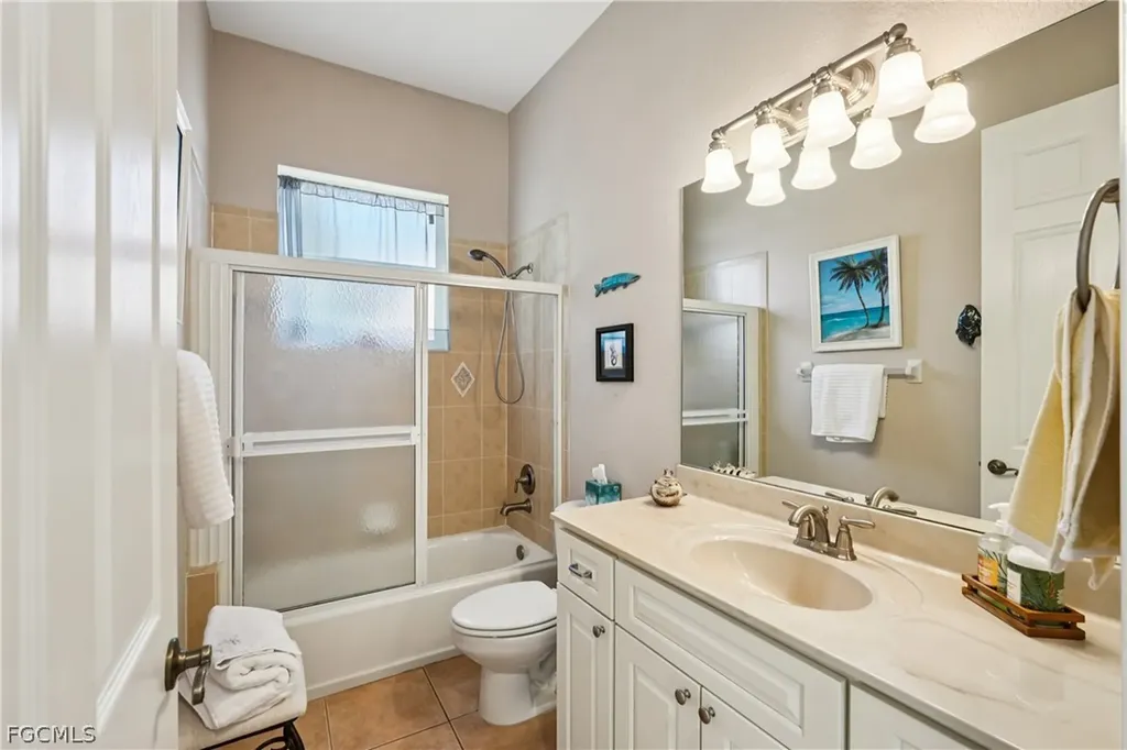 1019 NW 42nd Place Cape Coral FL 33993