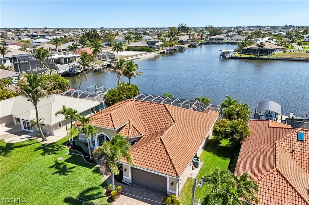 1019 NW 42nd Place Cape Coral FL 33993